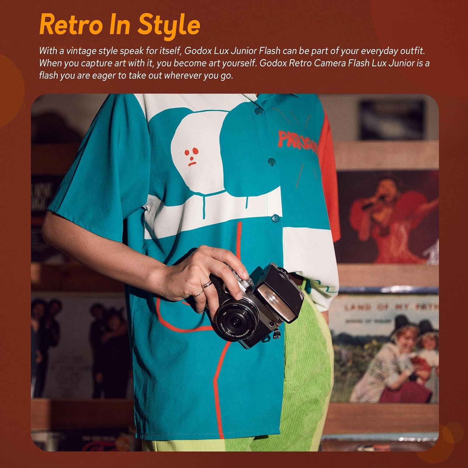 1758483247_Godox-Lux-Junior-Retro-Camera-Flash-SpeedliteGN12-6000K±200.jpg